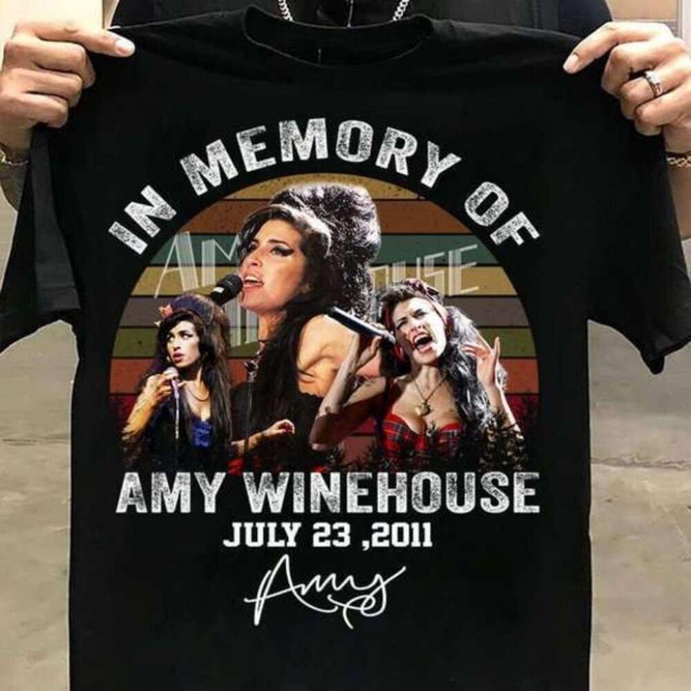 Amy Winehouse Signature Retro Music Artist Fan Graphic Unisex T-Shirt 73